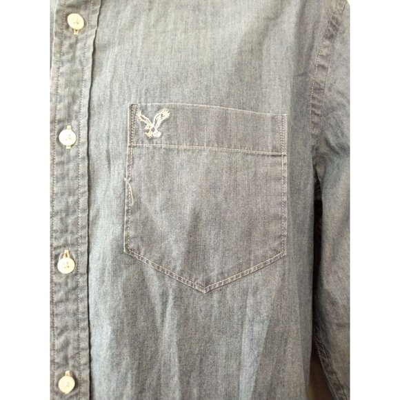 American Eagle Athletic Fit Men's Denim Button Down Shirt Size Large - Picture 2 of 4